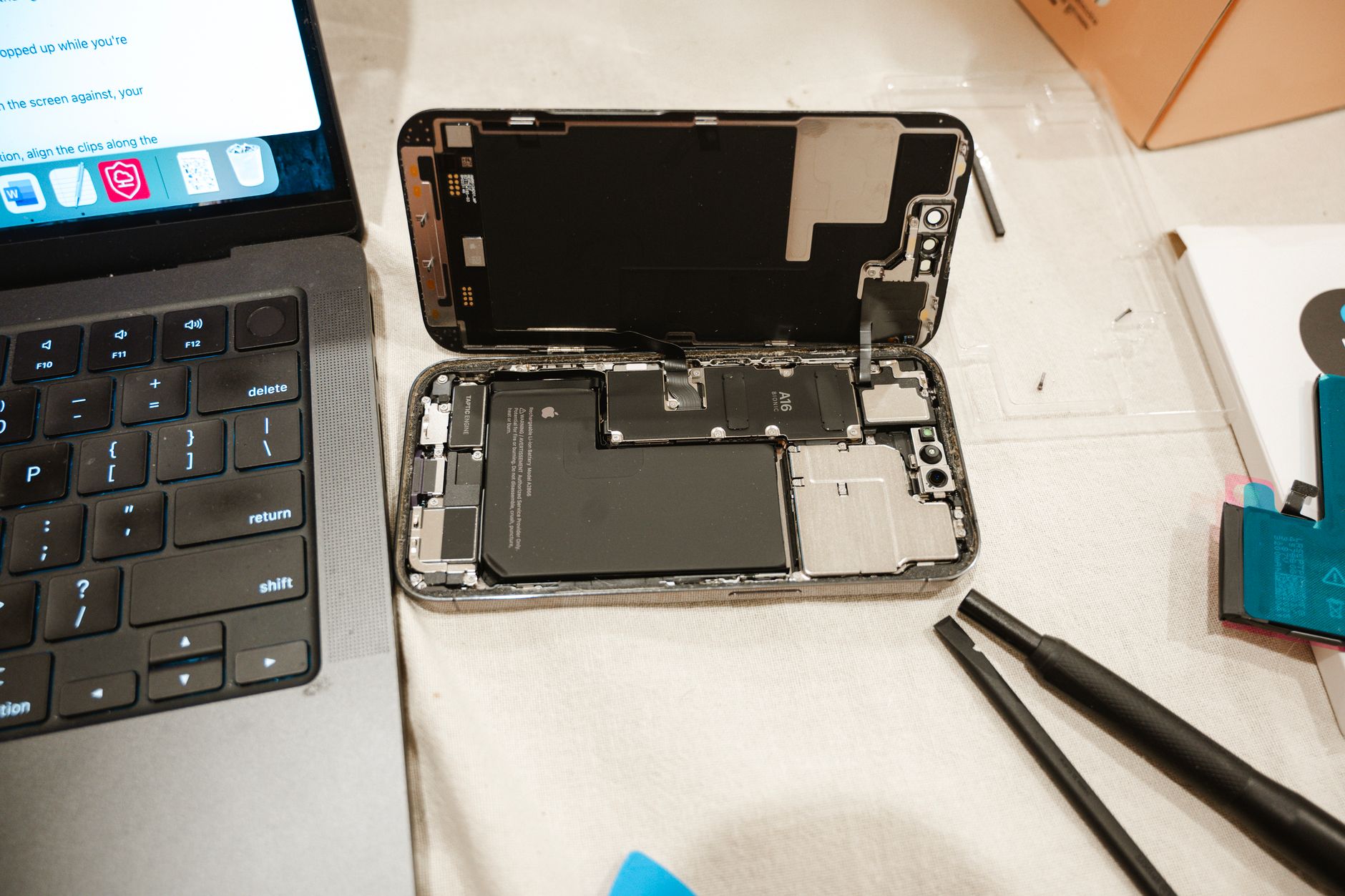 Fitbit Edge battery replacement: Easy DIY for users